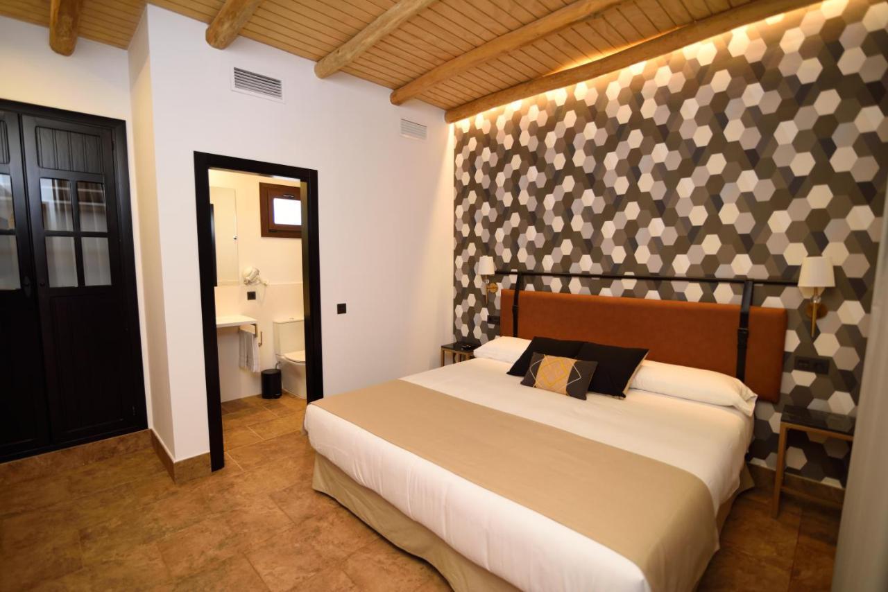 Hostal Santa Habitaciones Aldea del Rocío El Rocío Exterior foto
