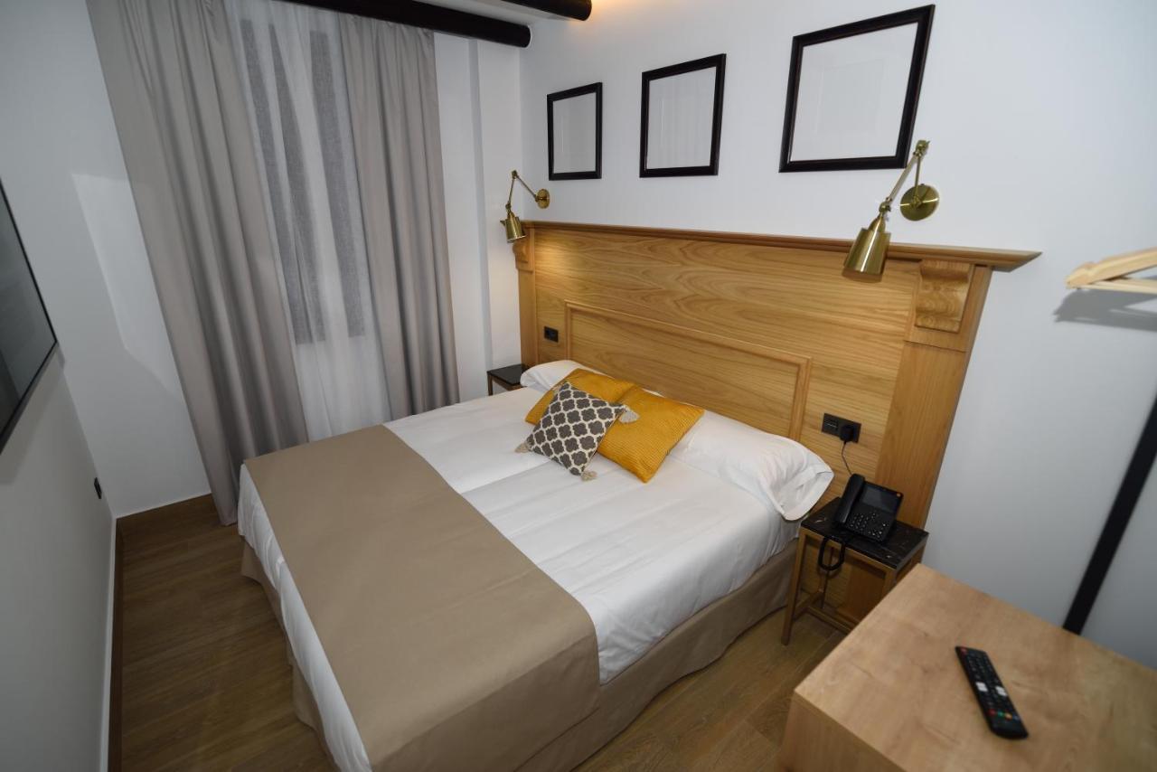 Hostal Santa Habitaciones Aldea del Rocío El Rocío Exterior foto